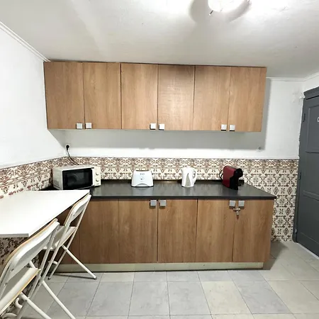 Πανσιόν Cost Arroios *