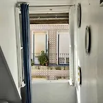 Cost Arroios Лиссабон
